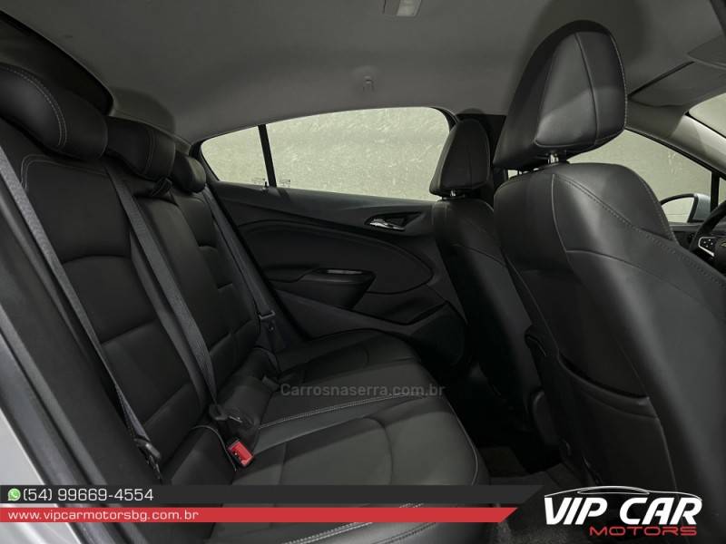 CHEVROLET - CRUZE - 2018/2019 - Prata - R$ 89.900,00