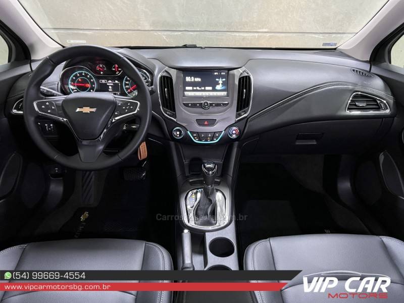 CHEVROLET - CRUZE - 2018/2019 - Prata - R$ 89.900,00